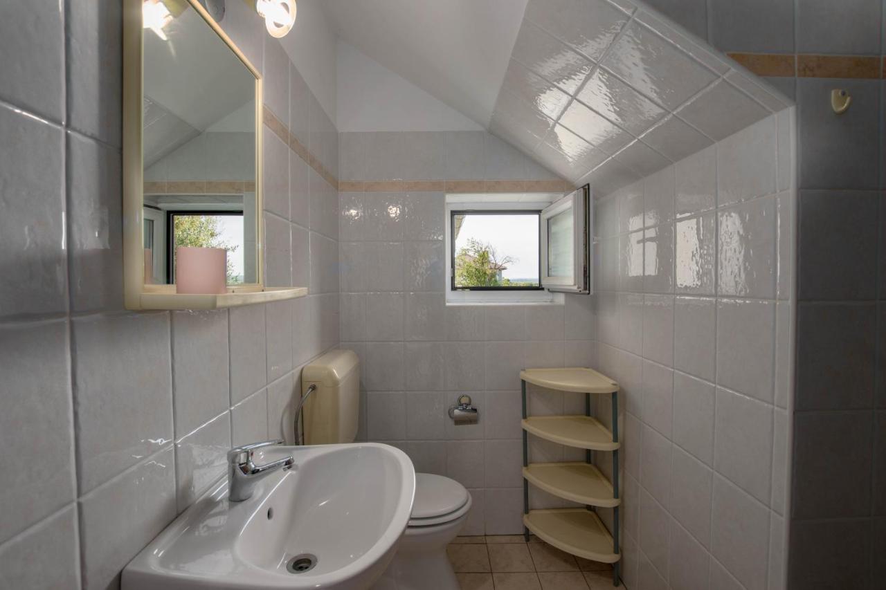 Apartment Lucija, Stinjan Pula Luaran gambar
